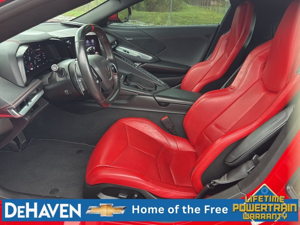 Used 2022 Chevrolet Corvette Stingray Coupe w/ 1LT RWD image 21