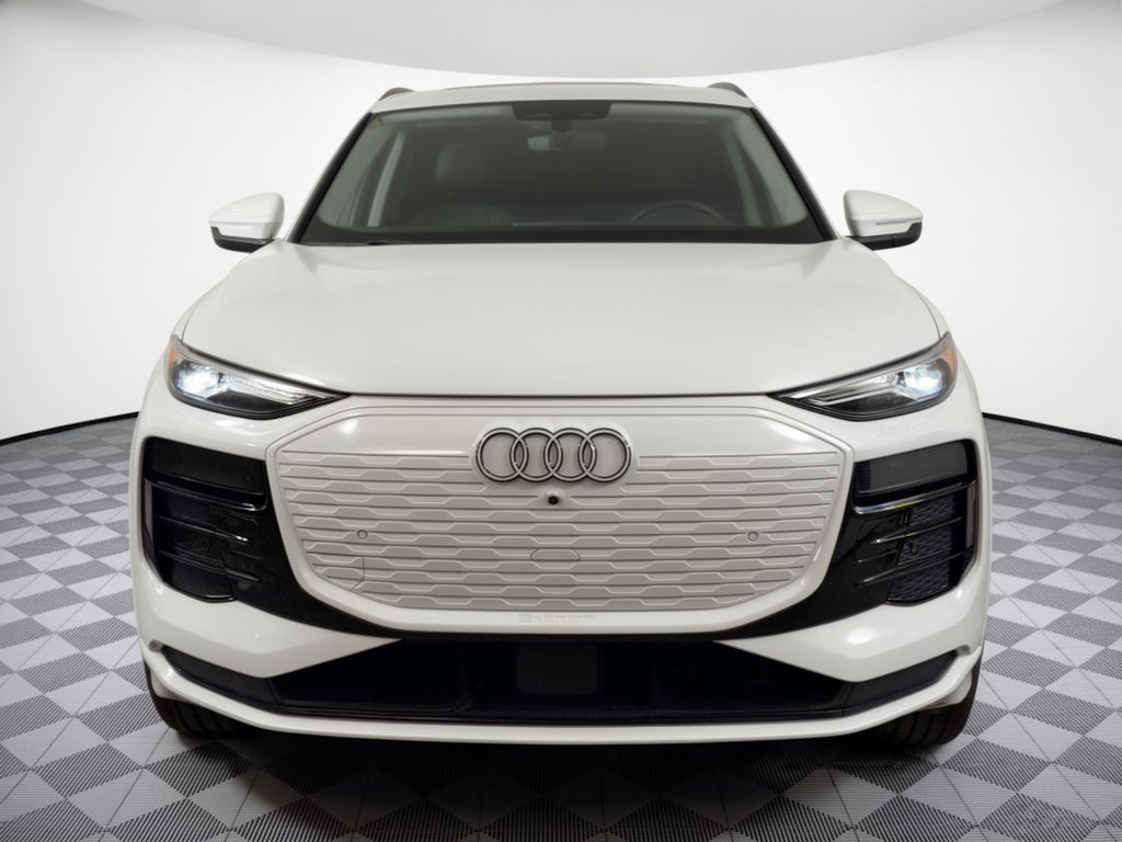 Certified 2025 Audi Q6 e-tron Premium w/ Convenience Package RWD image 6