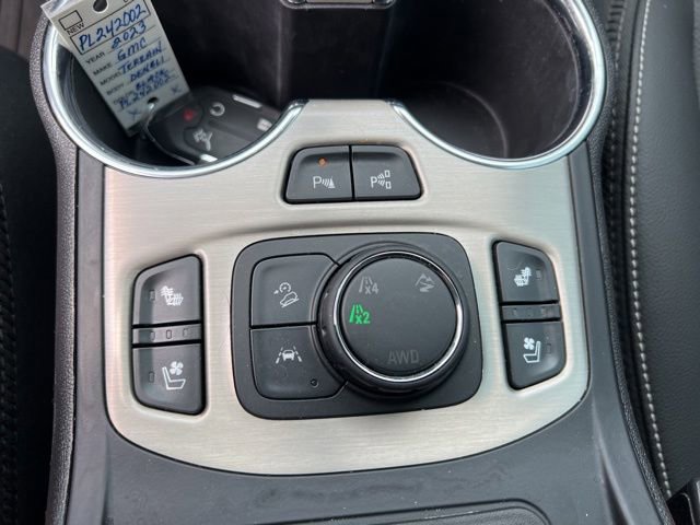 Used 2023 GMC Terrain Denali w/ Denali Premium Package AWD/4WD image 34