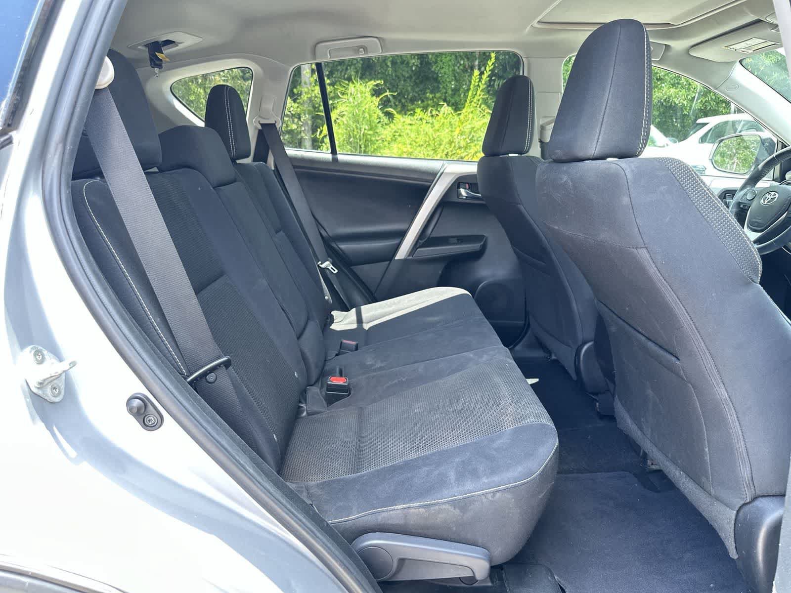 Used 2018 Toyota RAV4 XLE w/ Plus Extra Value Package FWD image 16