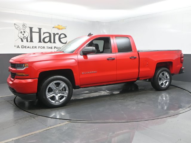 Used 2019 Chevrolet Silverado 1500 Custom w/ Custom Convenience Package AWD/4WD image 36