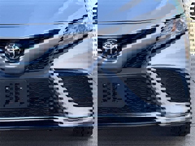 Used 2023 Toyota Camry XSE image 8