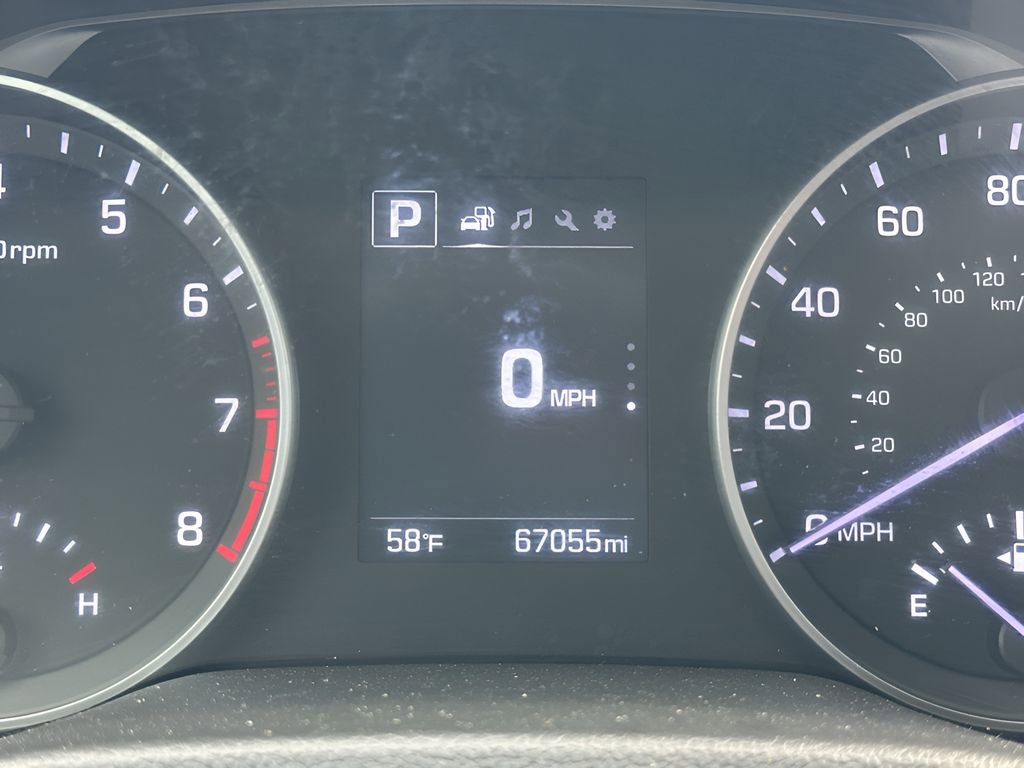 Used 2018 Hyundai Elantra Limited image 11