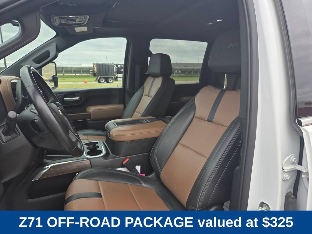 Used 2022 Chevrolet Silverado 3500 High Country AWD/4WD image 6