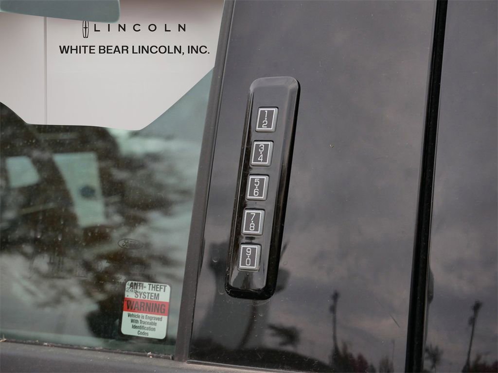 Used 2024 Ford F150 Raptor AWD/4WD image 18