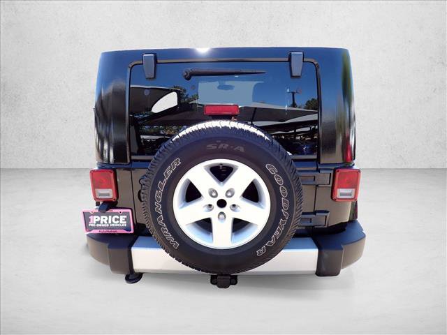 Used 2012 Jeep Wrangler Sahara w/ Connectivity Group AWD/4WD video 4