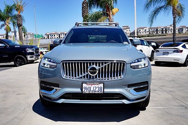 Used 2023 Volvo XC90 T8 Ultimate w/ Protection Package Premier AWD/4WD image 10