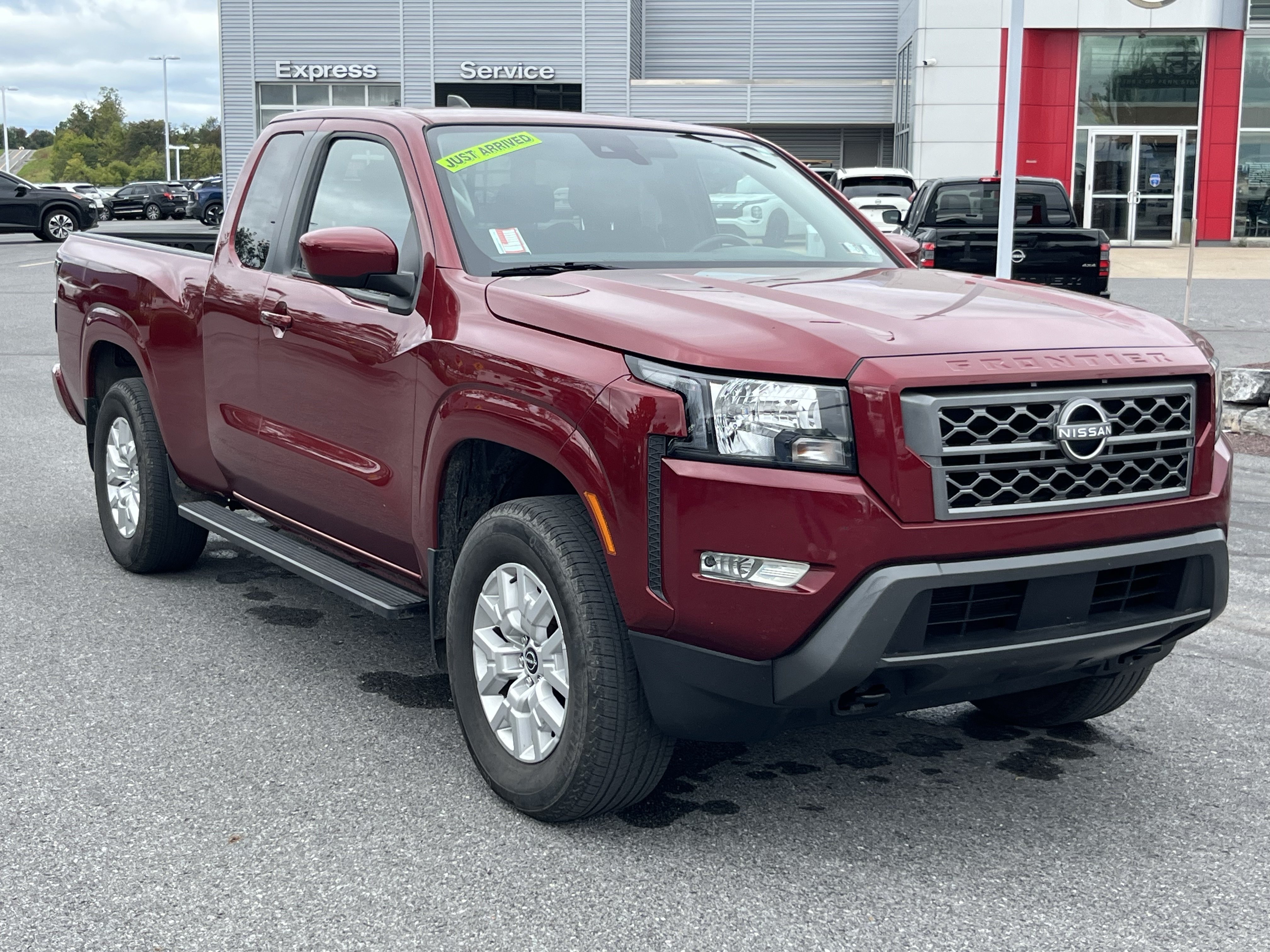 Used 2024 Nissan Frontier SV w/ SV Convenience Package