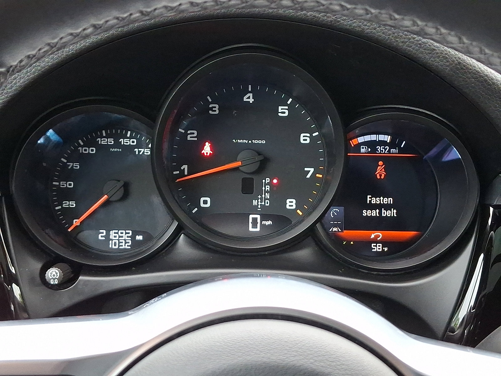Used 2020 Porsche Macan AWD/4WD image 20
