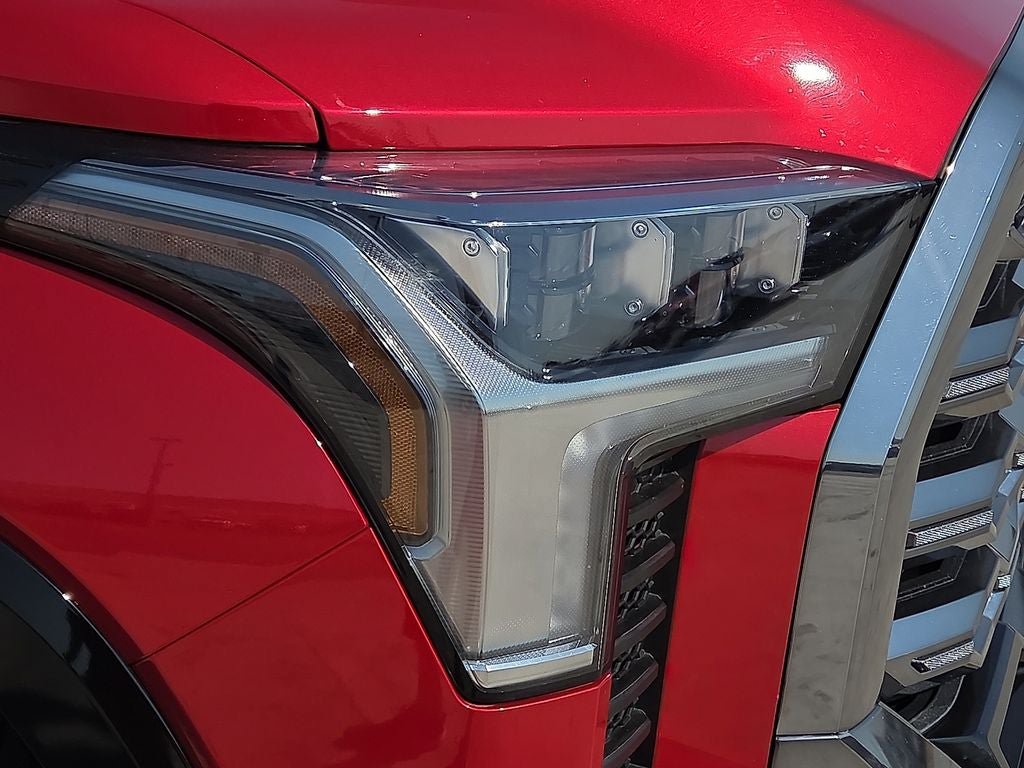 Used 2025 Toyota Tundra Platinum AWD/4WD image 10