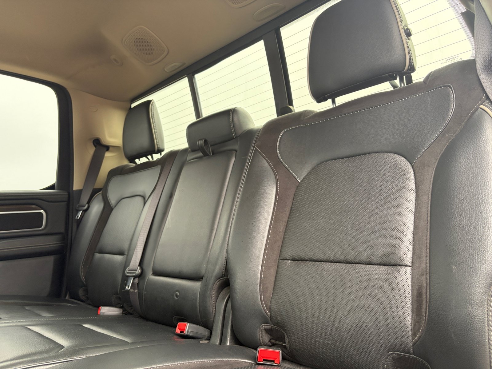 Used 2021 RAM 1500 Laramie AWD/4WD image 17