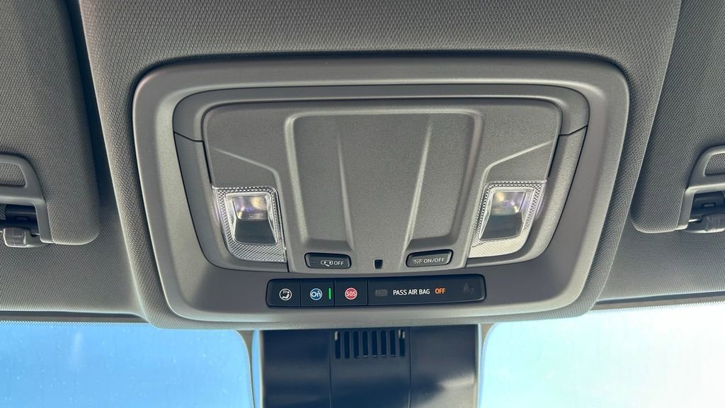 New 2025 Chevrolet Silverado 2500 Custom w/ Custom Value Package image 30