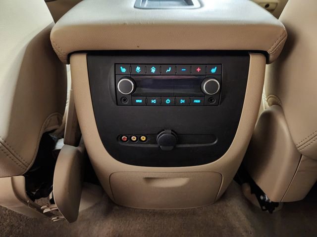 Used 2013 Chevrolet Tahoe LT w/ Luxury Package RWD image 27