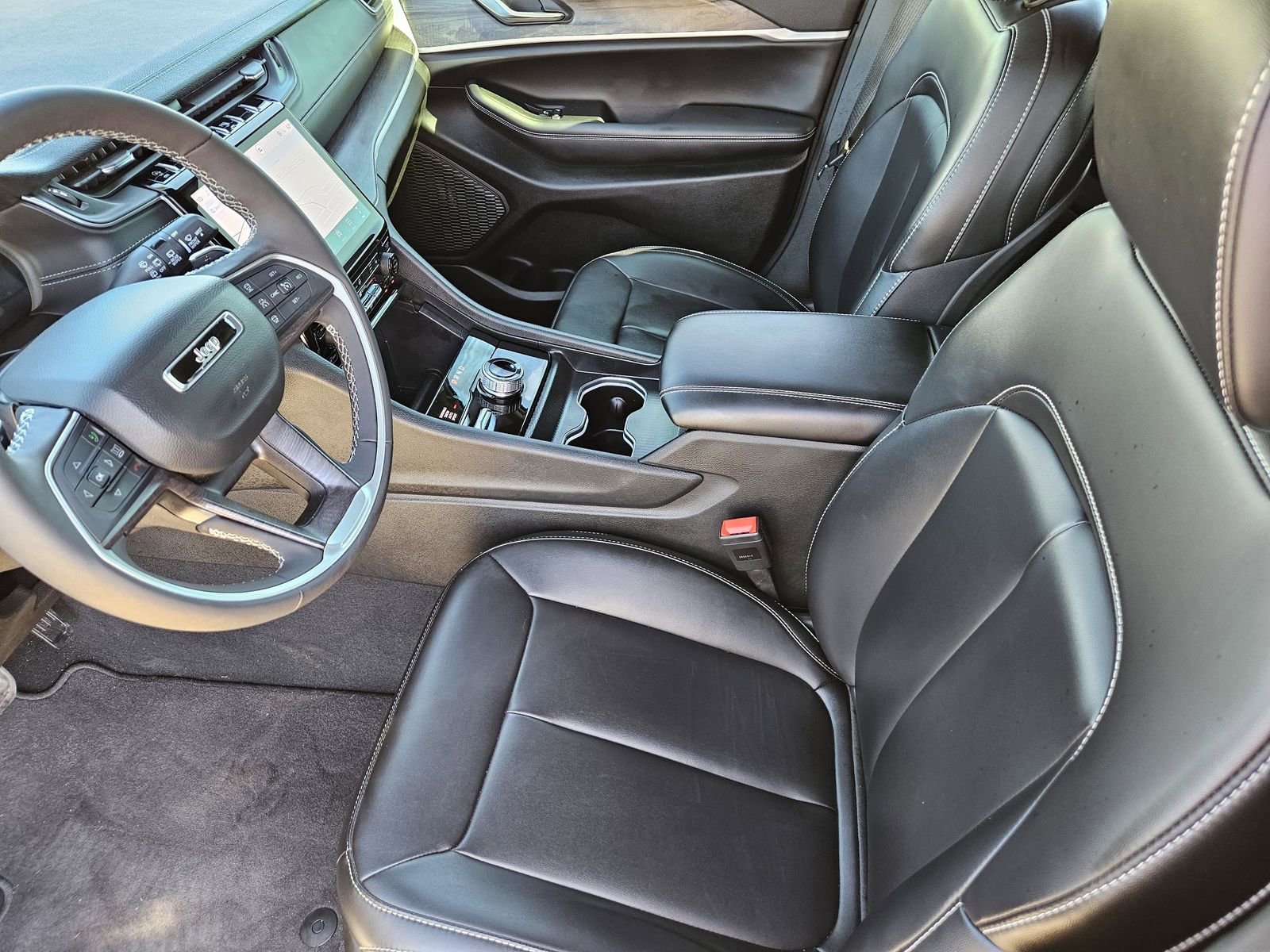 New 2025 Jeep Grand Cherokee Limited image 14