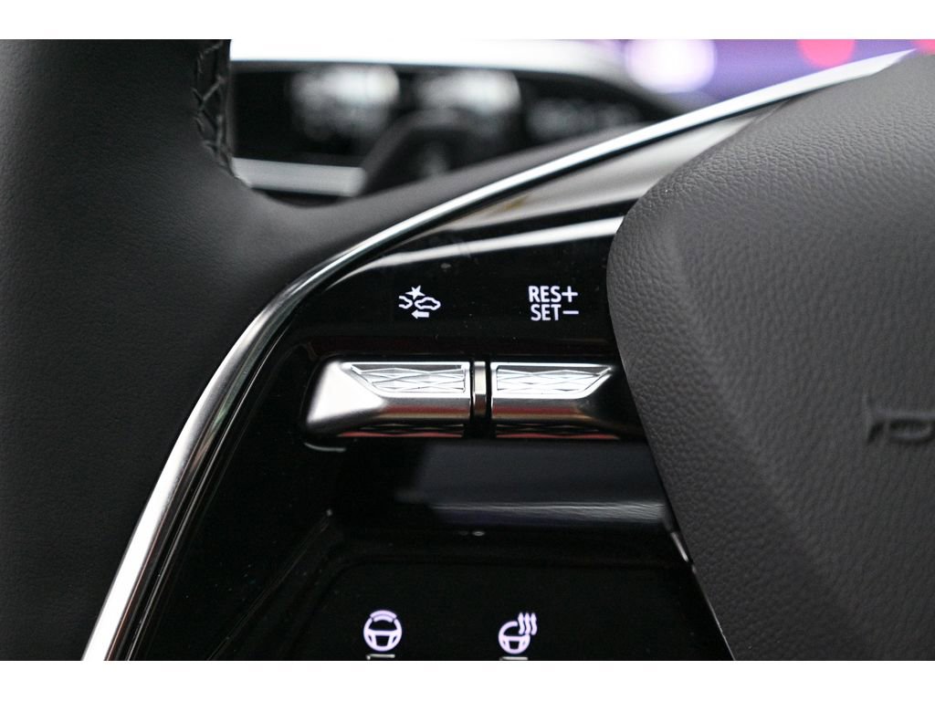 New 2026 Cadillac Escalade IQ Luxury 1 image 33