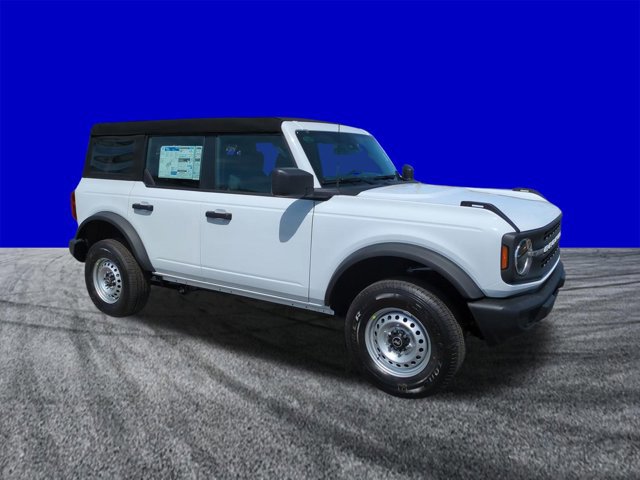 New 2026 Ford Bronco 4-Door AWD/4WD image 2