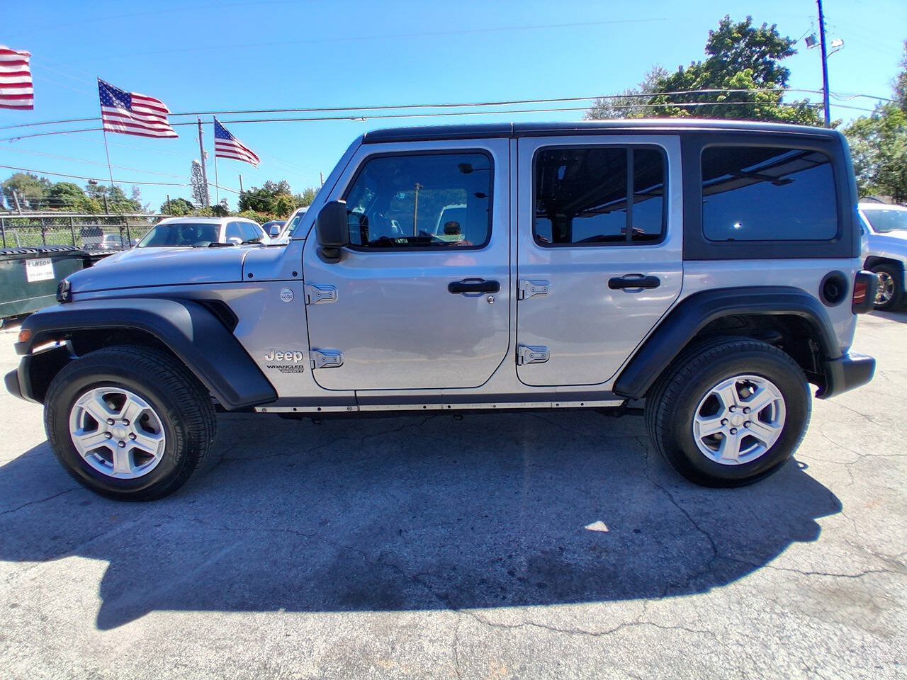 Used 2019 Jeep Wrangler Unlimited Sport S AWD/4WD image 2