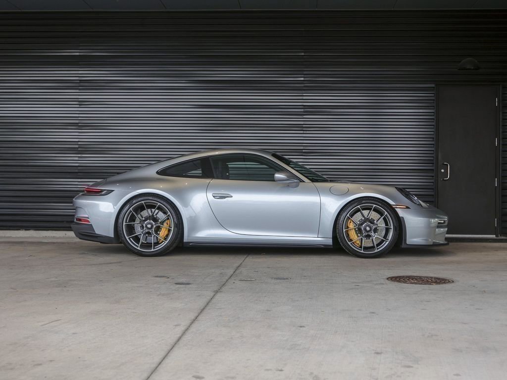 Certified 2022 Porsche 911 GT3 image 7