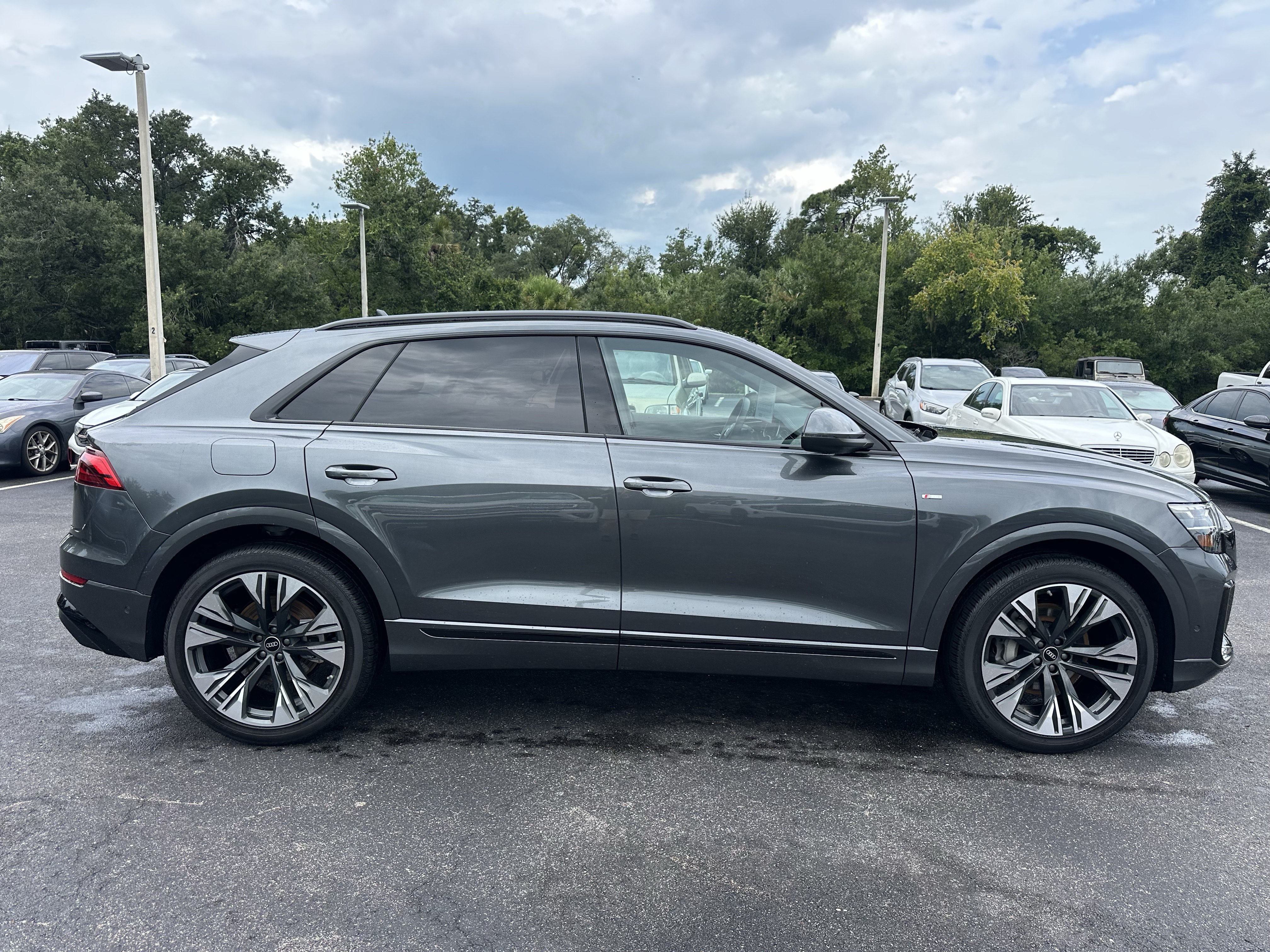 Used 2026 Audi Q8 Premium Plus AWD/4WD image 3
