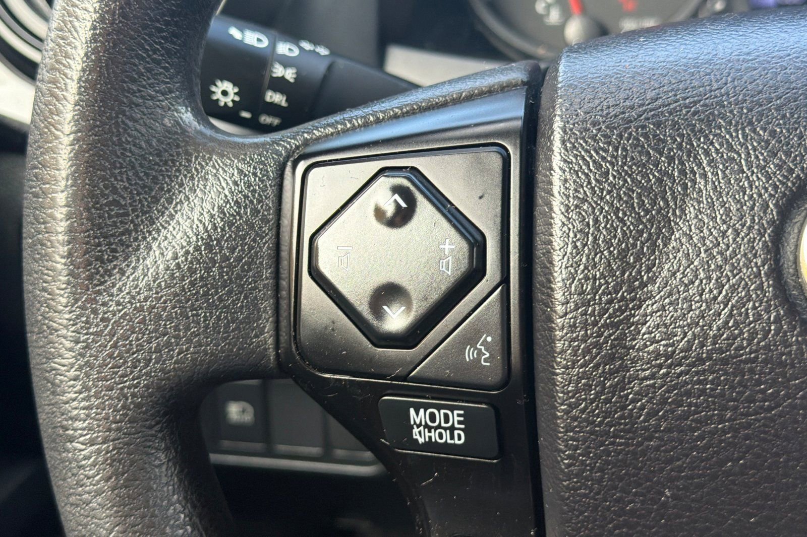 Certified 2022 Toyota Tacoma SR image 27