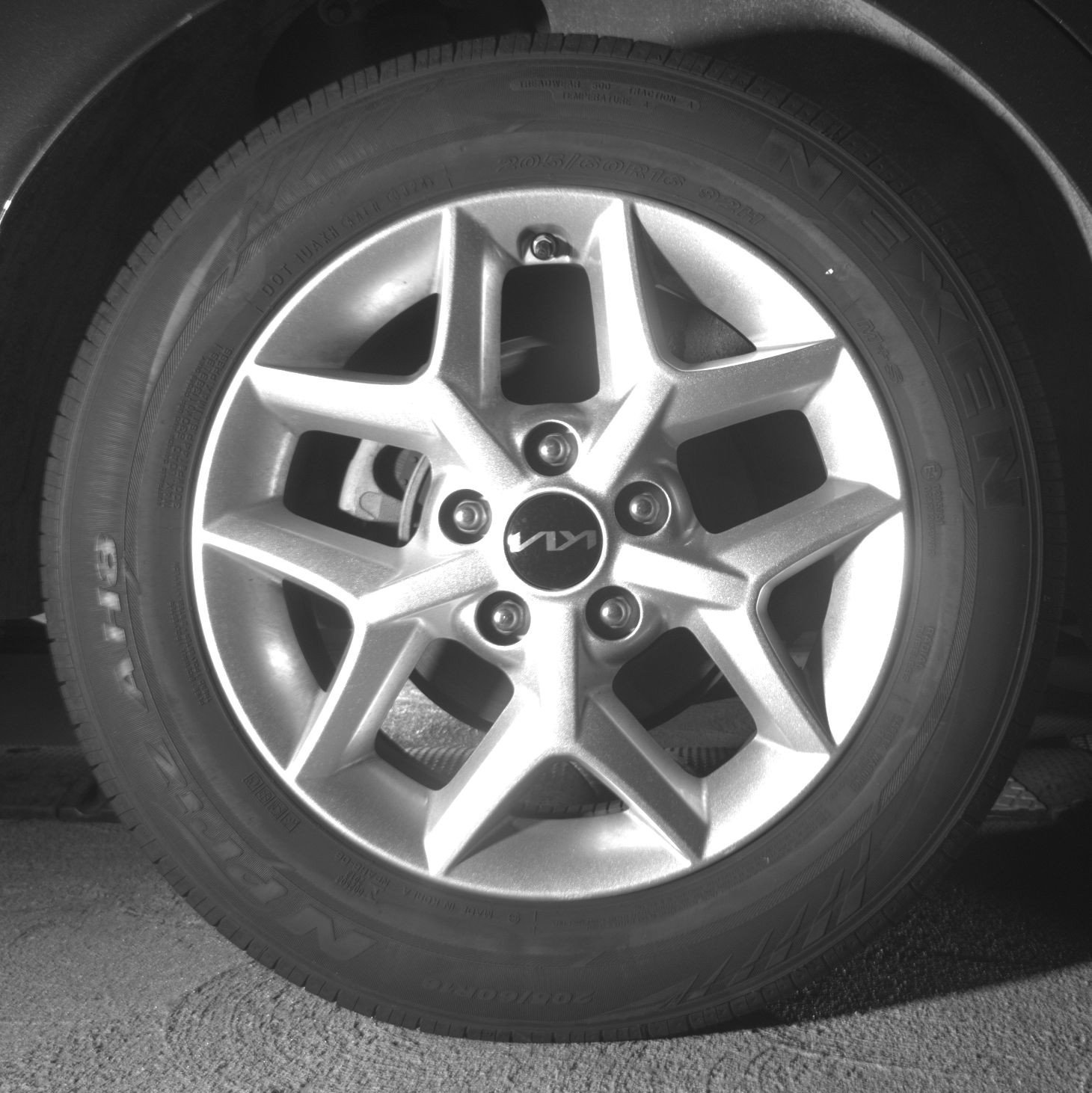 Used 2025 Kia Soul LX w/ LX Technology Package FWD image 22