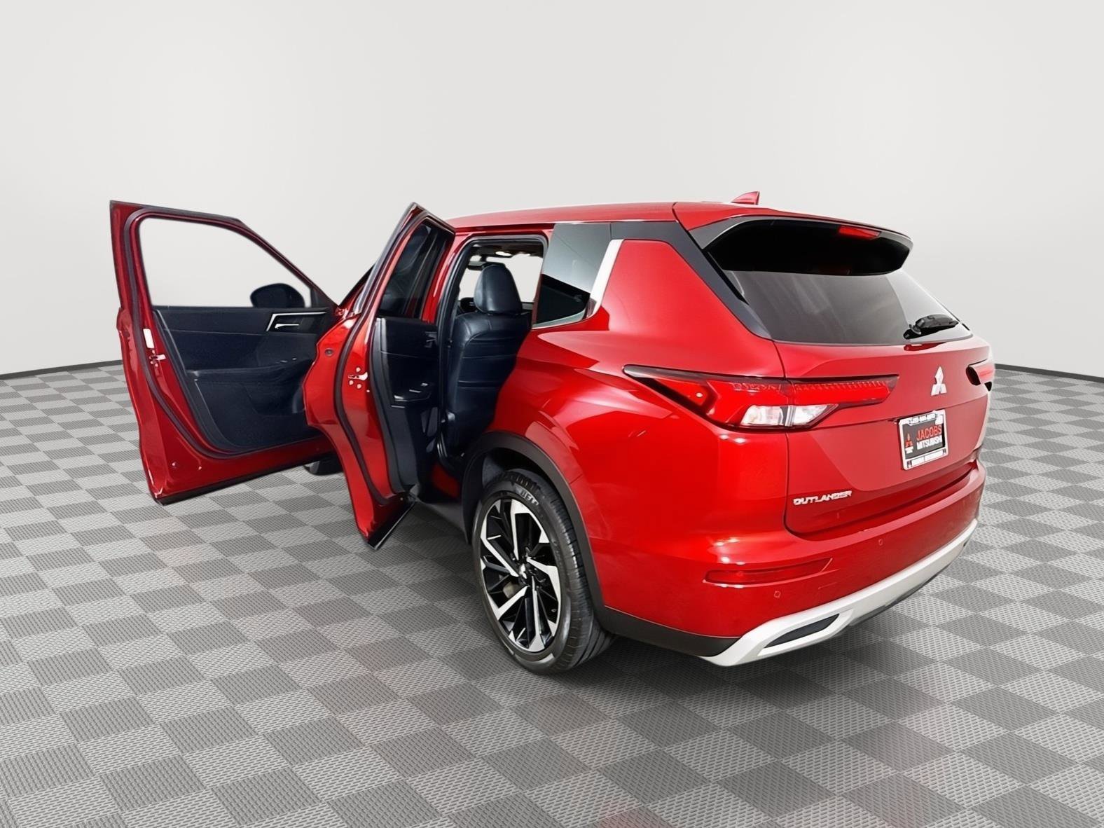 Used 2022 Mitsubishi Outlander SE FWD image 37