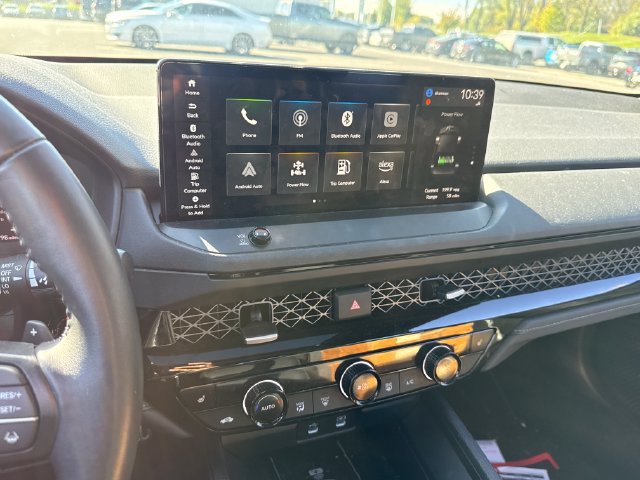 Used 2025 Honda Accord Sport image 27