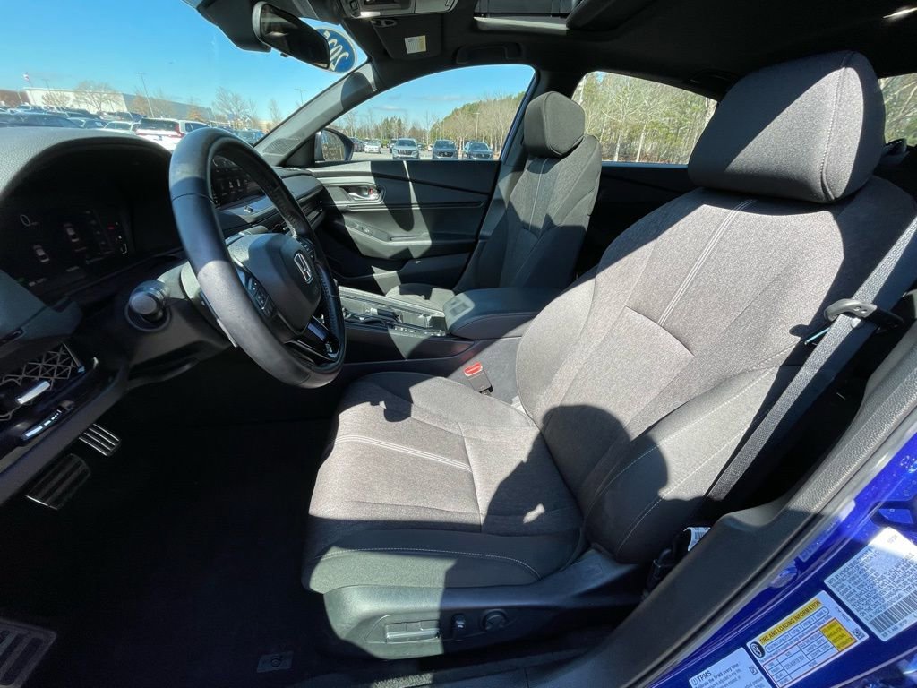 Certified 2025 Honda Accord Sport image 27