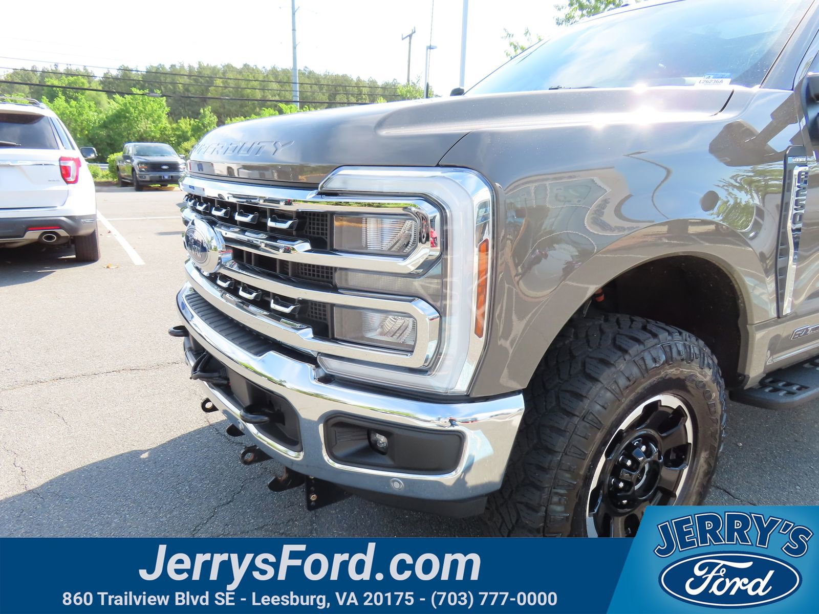 Used 2026 Ford F250 Lariat w/ Tremor Off-Road Package AWD/4WD image 9