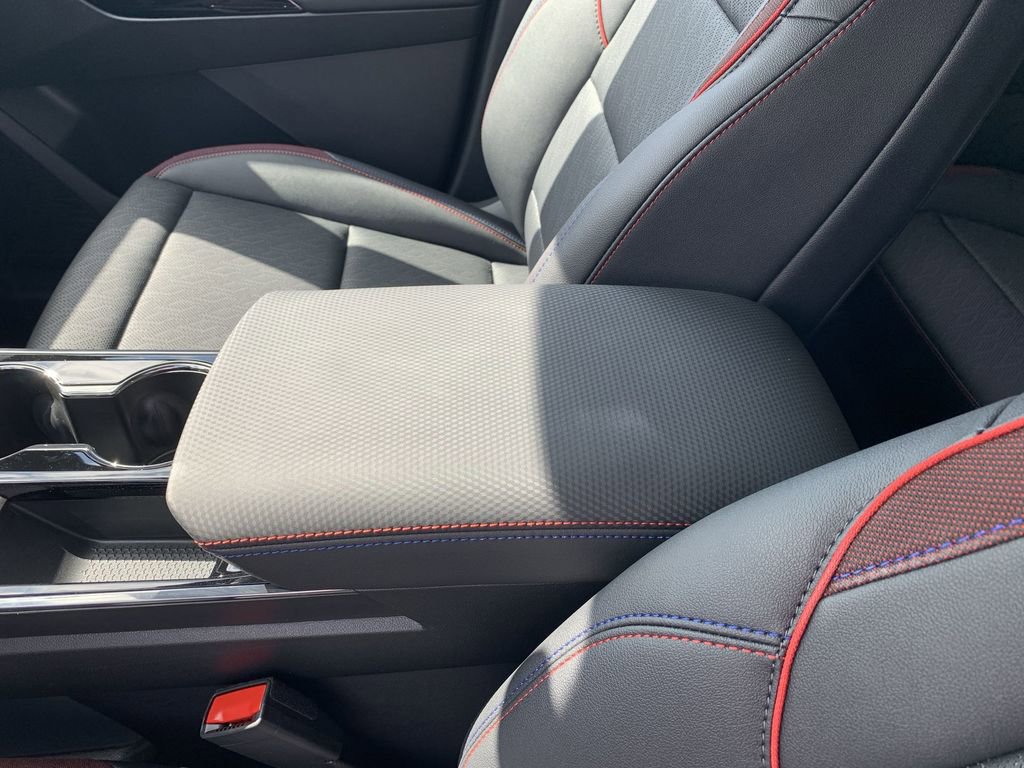 New 2026 Chevrolet Equinox RS image 23