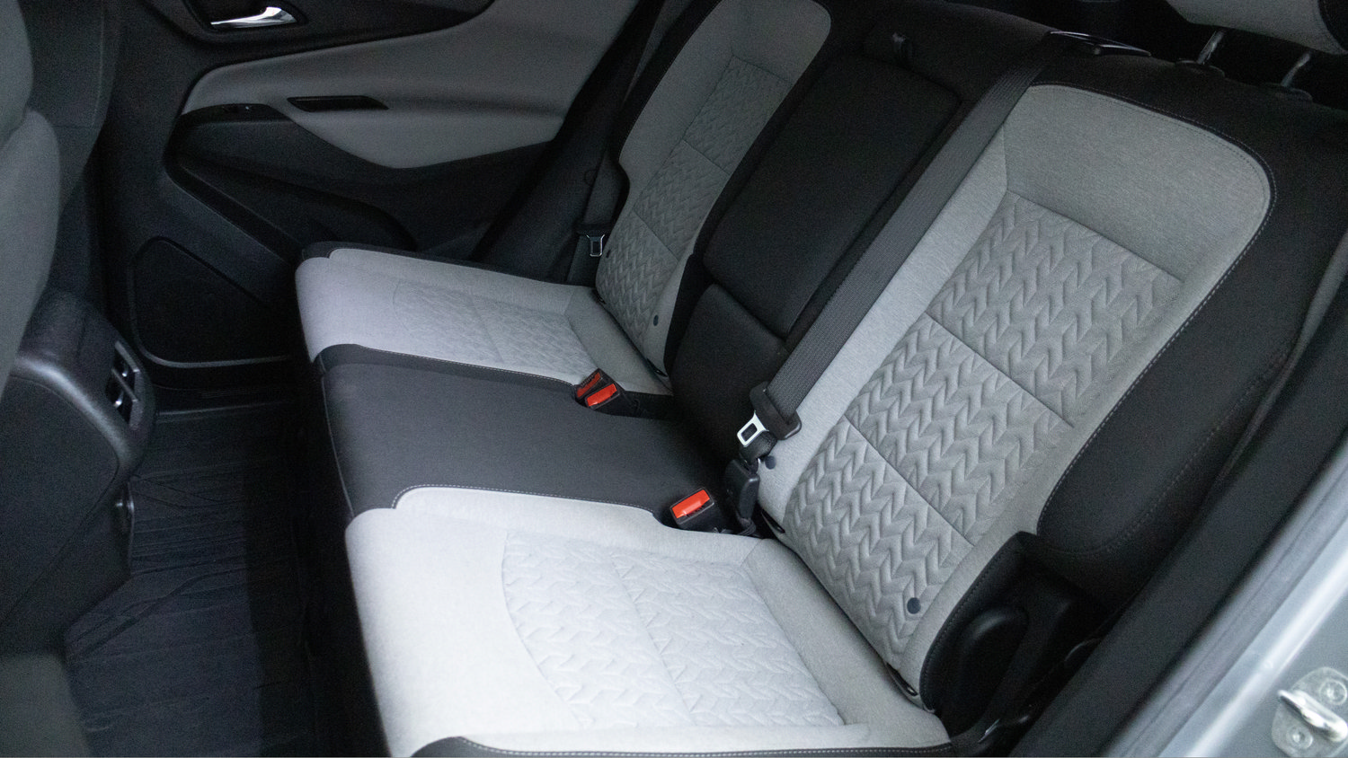 Used 2023 Chevrolet Equinox LS w/ LPO, Floor Liner Package FWD image 24