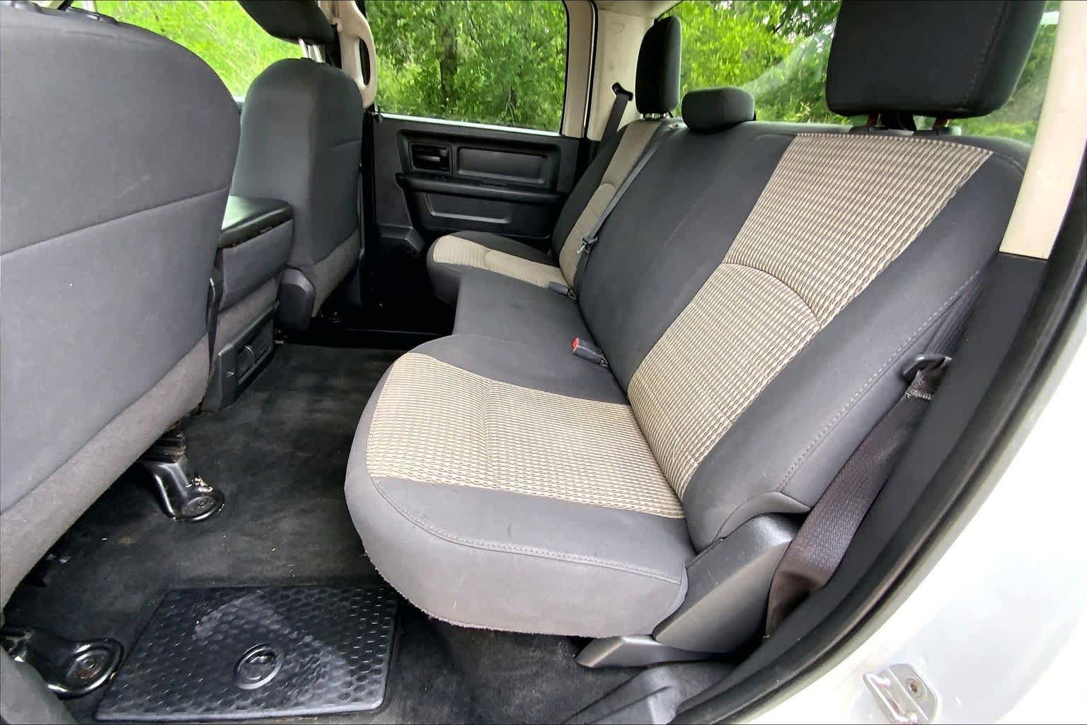 Used 2011 RAM 1500 ST w/ ST Popular Equipment Group AWD/4WD image 20