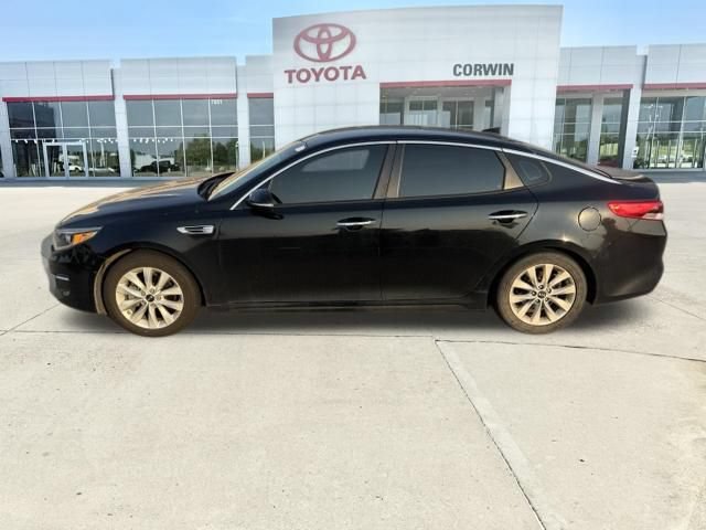 Used 2018 Kia Optima LX w/ 17" Alloy Wheels Package FWD image 39