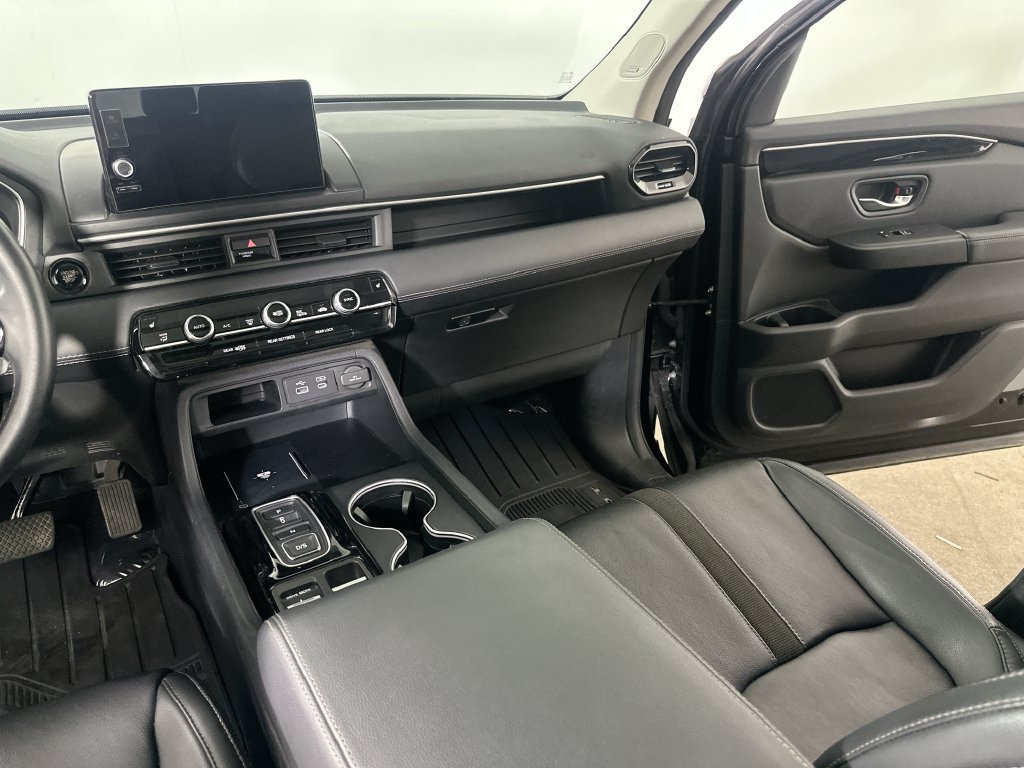 Used 2023 Honda Pilot Touring image 22