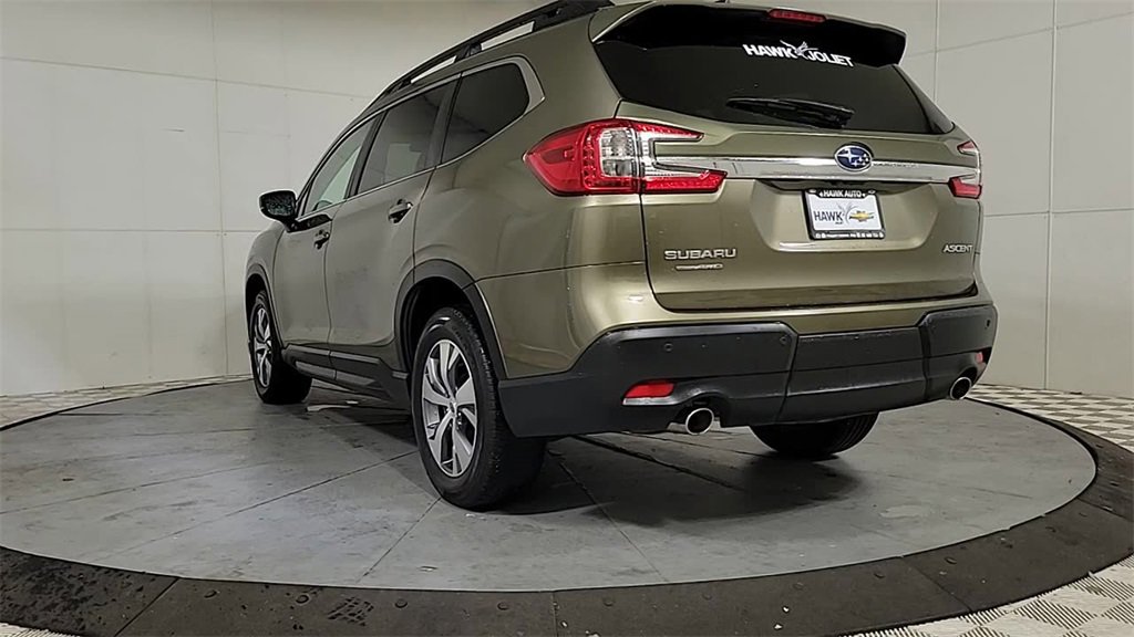 Used 2024 Subaru Ascent Premium w/ Convenience Package image 6