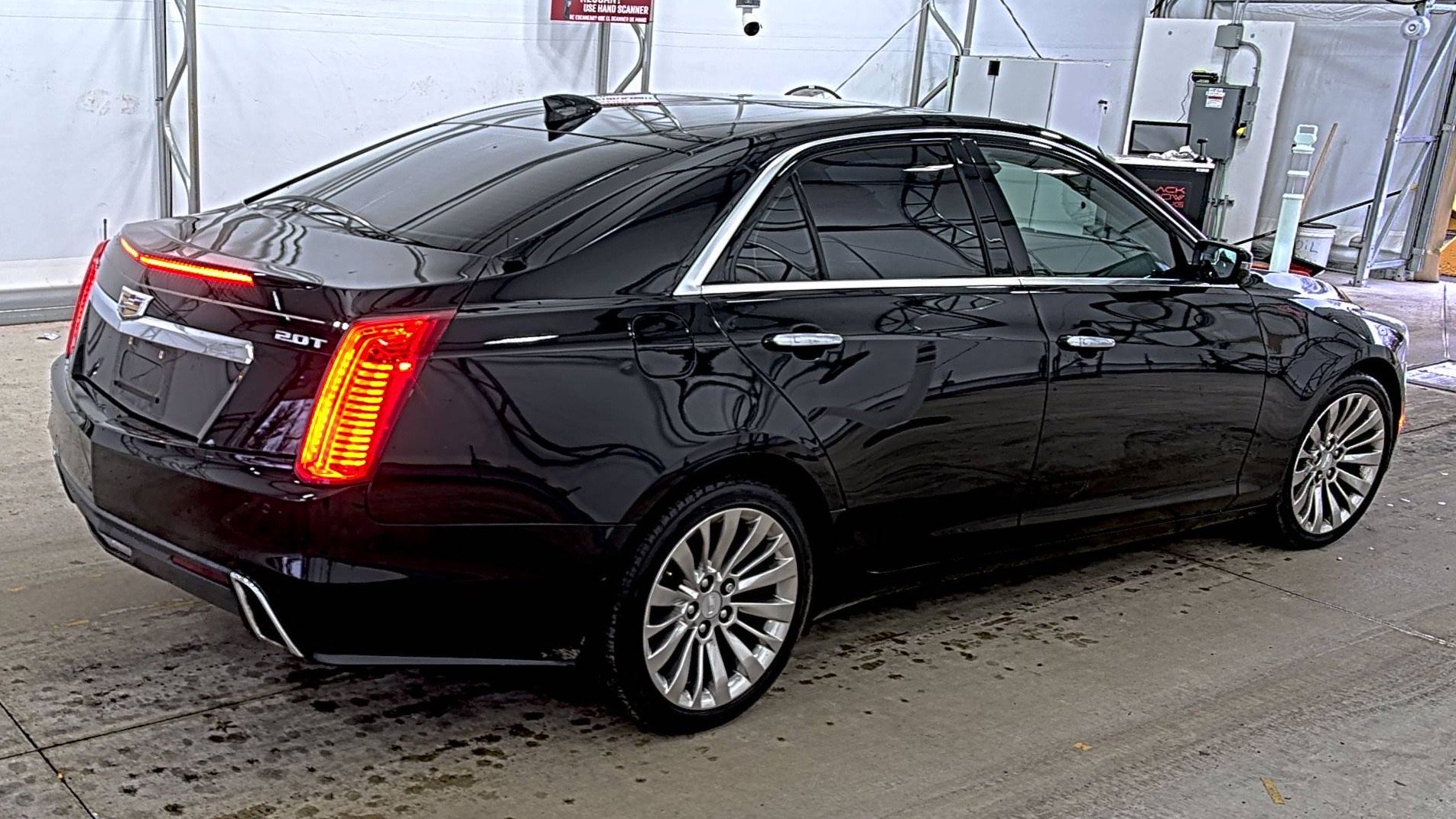 Used 2017 Cadillac CTS Luxury image 4