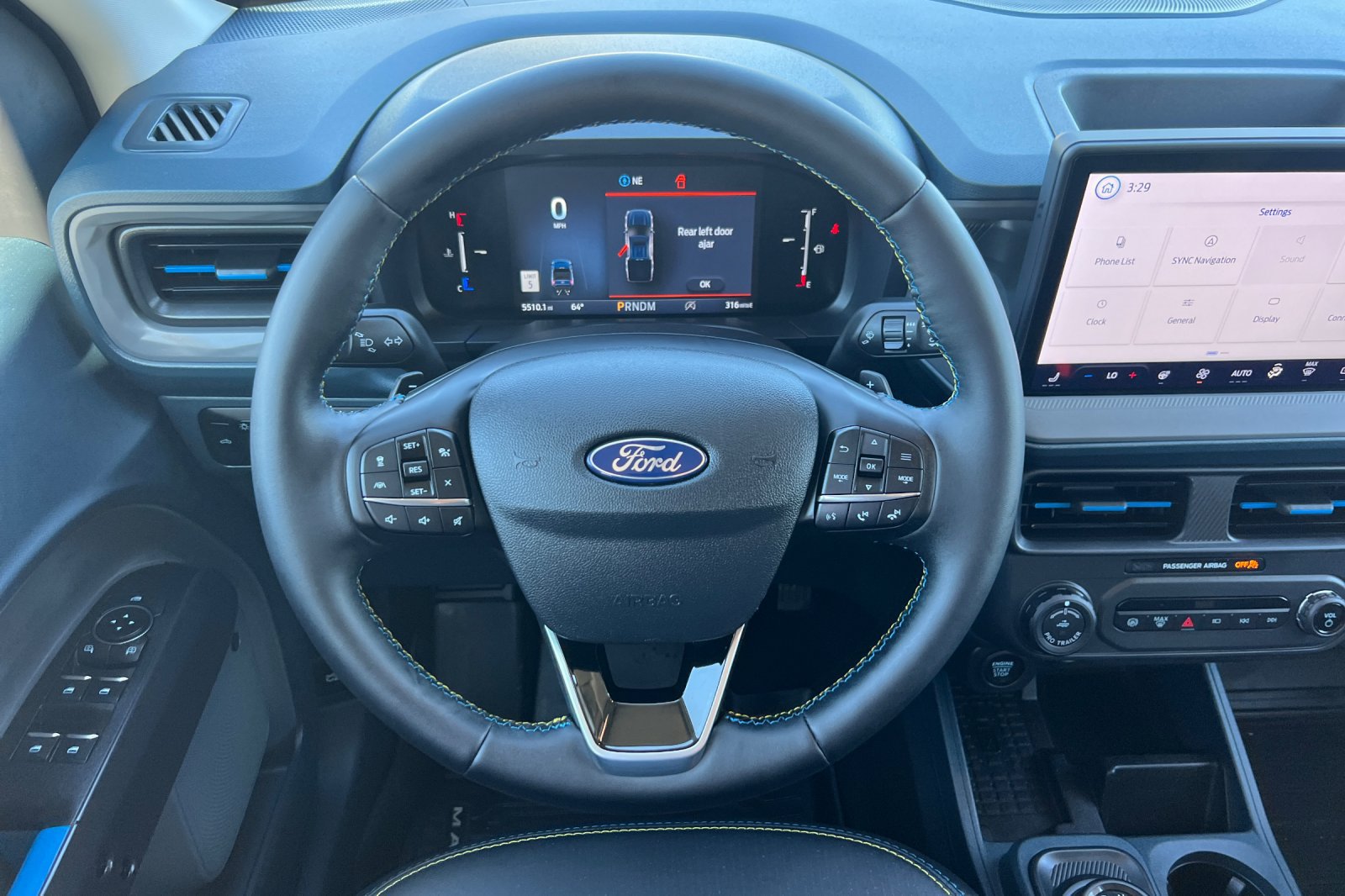 Used 2025 Ford Maverick Lobo AWD/4WD image 14