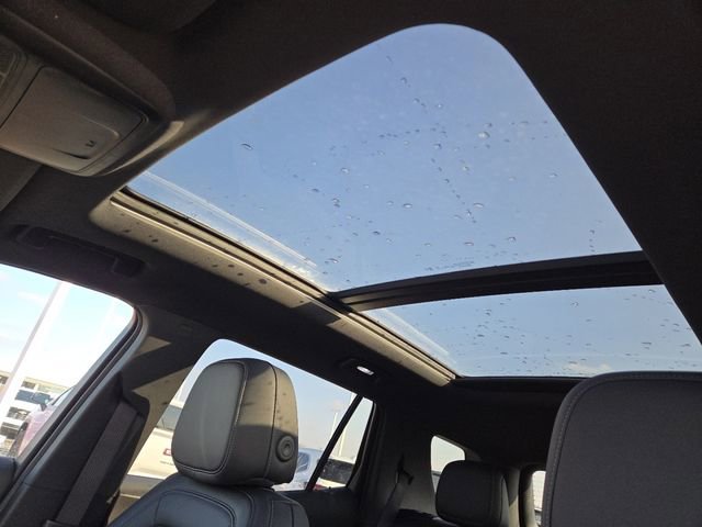 New 2026 Chevrolet Equinox LT w/ Convenience Package II image 3