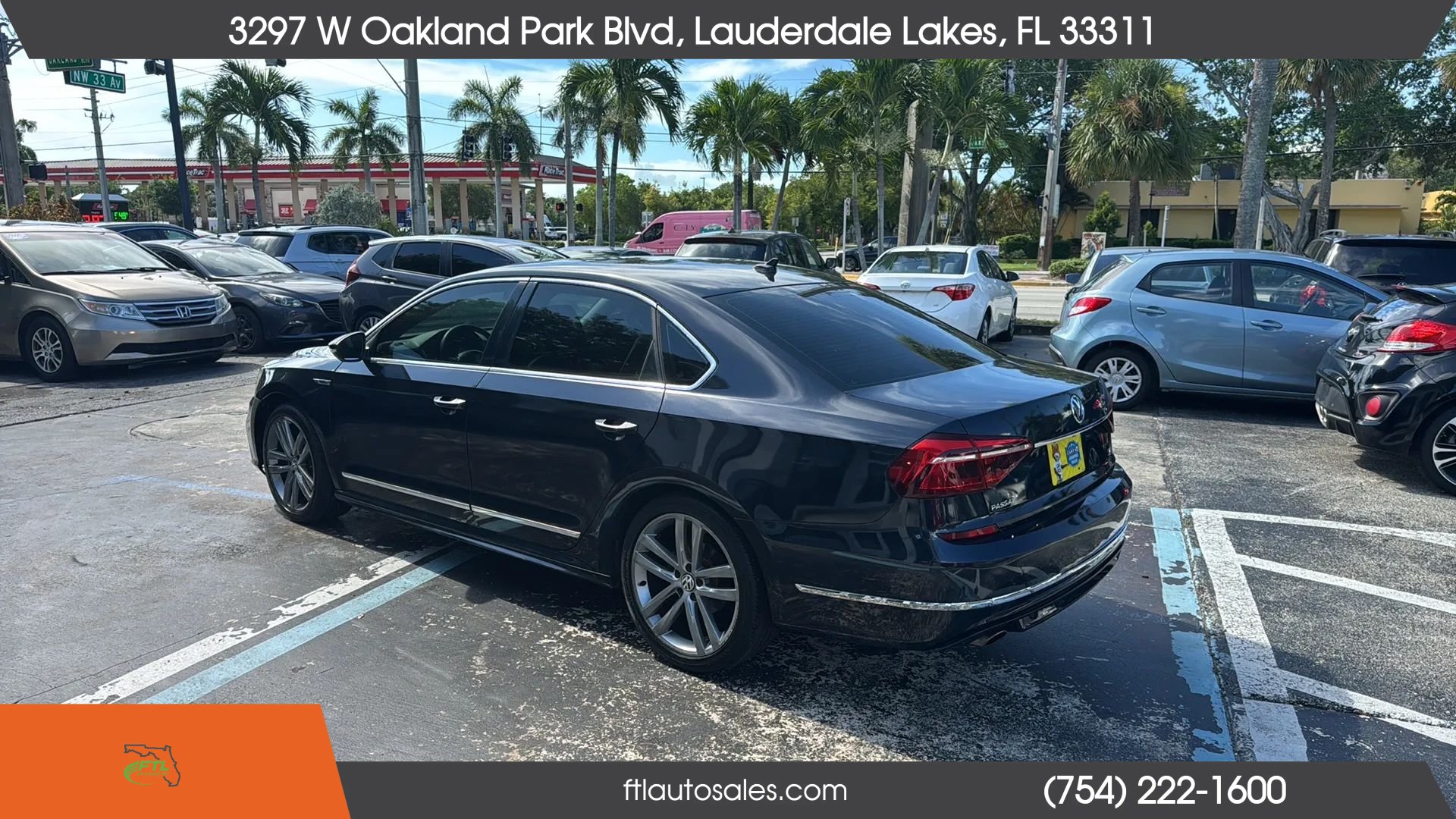 Used 2017 Volkswagen Passat 1.8T R-Line FWD image 8