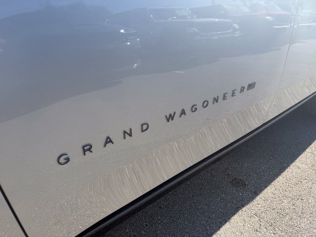 New 2026 Jeep Grand Wagoneer L Summit AWD/4WD image 35