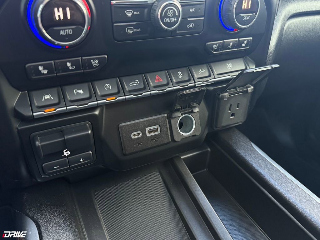 Used 2019 Chevrolet Silverado 1500 High Country w/ Technology Package image 45
