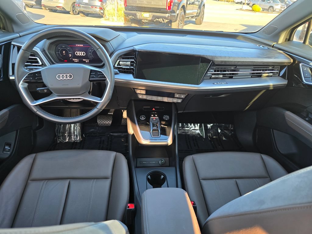 Used 2023 Audi Q4 e-tron Premium w/ Convenience Package RWD image 10