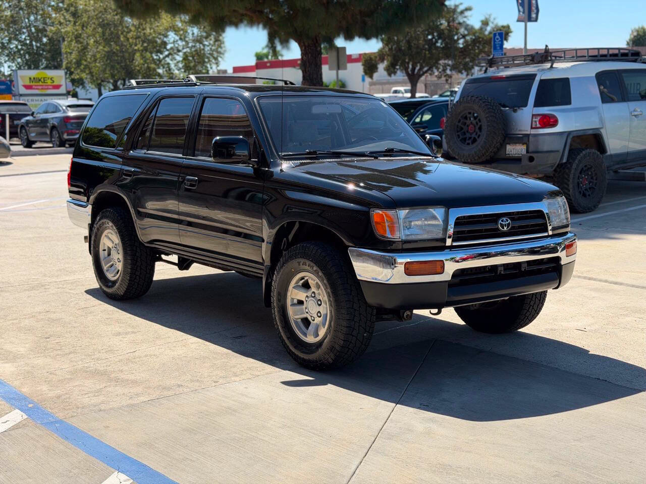 Used 1997 Toyota 4Runner SR5 RWD image 5