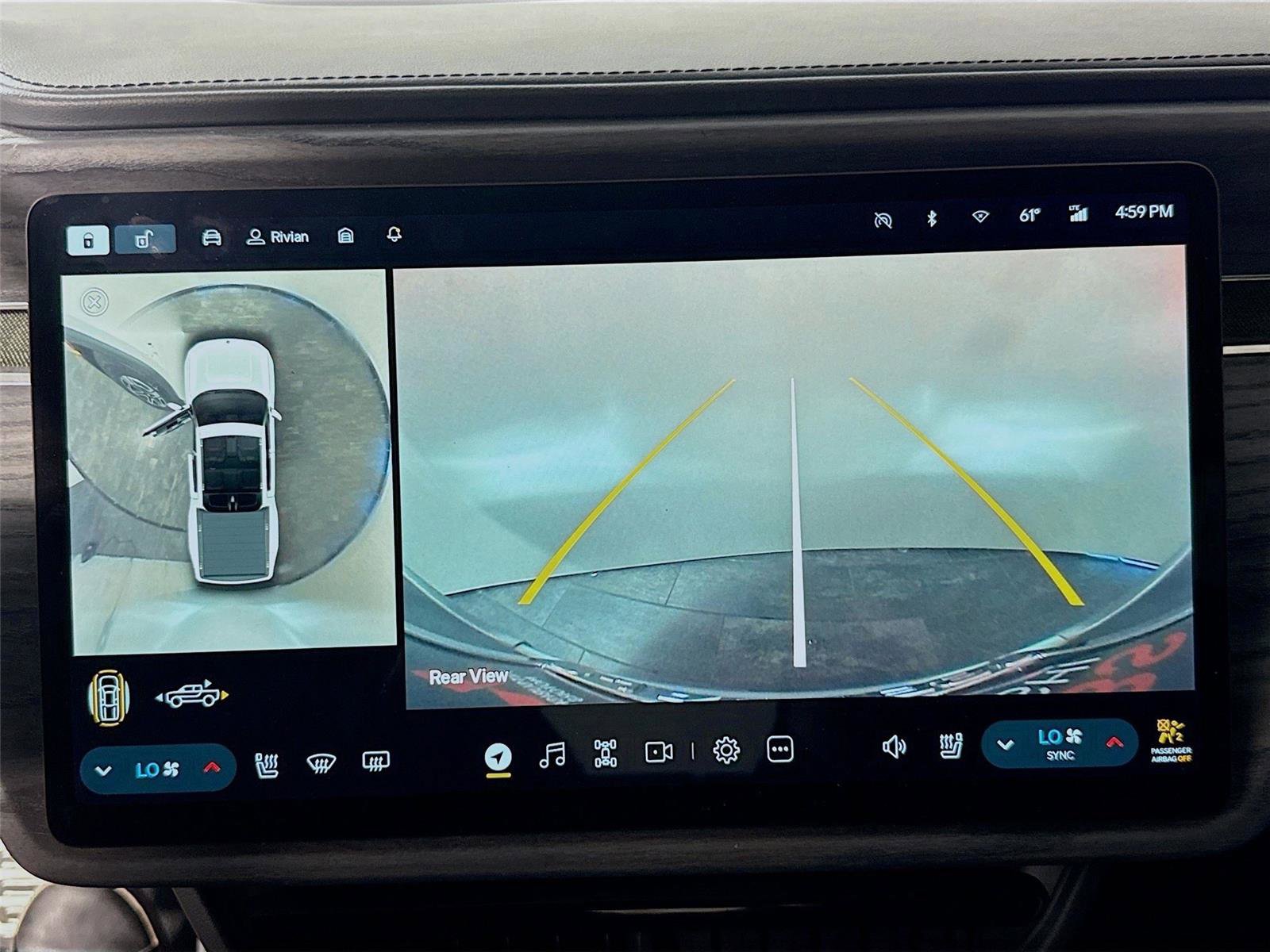 Used 2022 Rivian R1T Launch Edition image 7