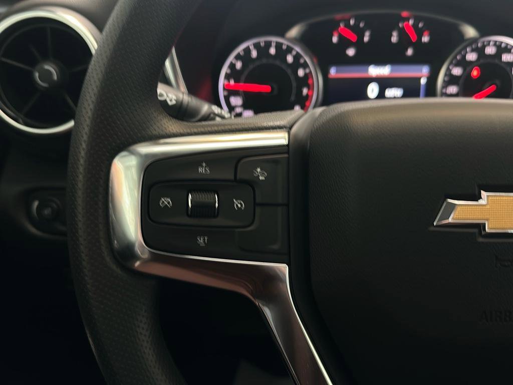 New 2025 Chevrolet Blazer LT w/ Midnight/Sport Edition image 9