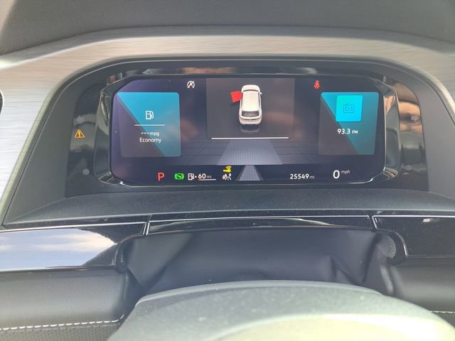 Used 2024 Volkswagen Atlas Cross Sport SE image 8