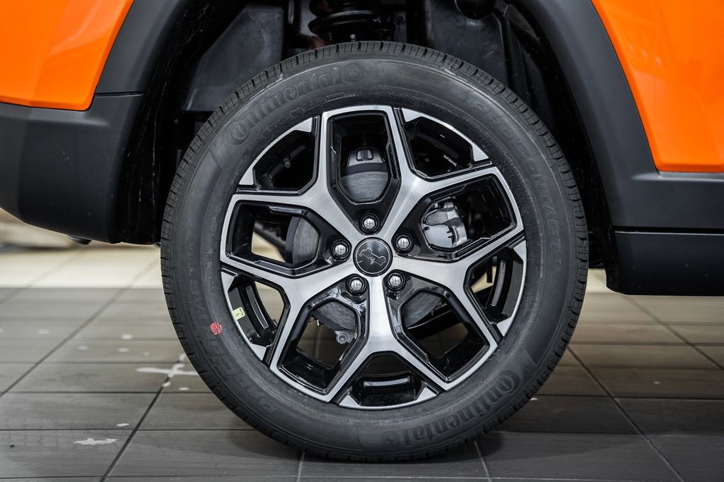 New 2026 Jeep Compass Limited w/ Sun, Sound & Navigation Group image 18