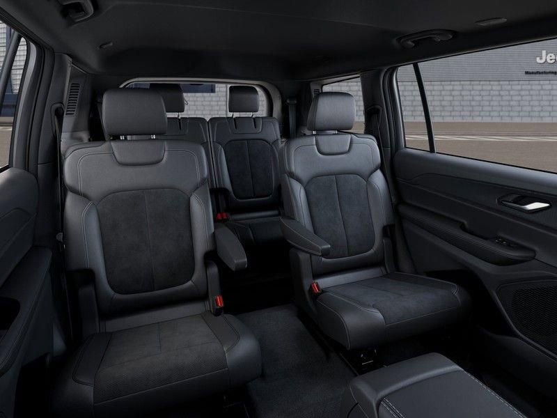 New 2025 Jeep Grand Cherokee L Altitude AWD/4WD image 15