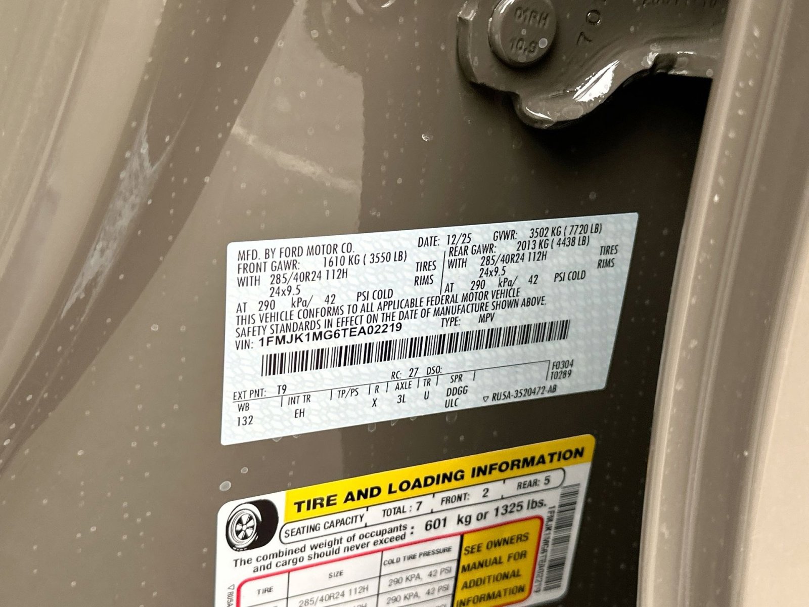 New 2026 Ford Expedition Max Platinum w/ Stealth Performance Package image 43