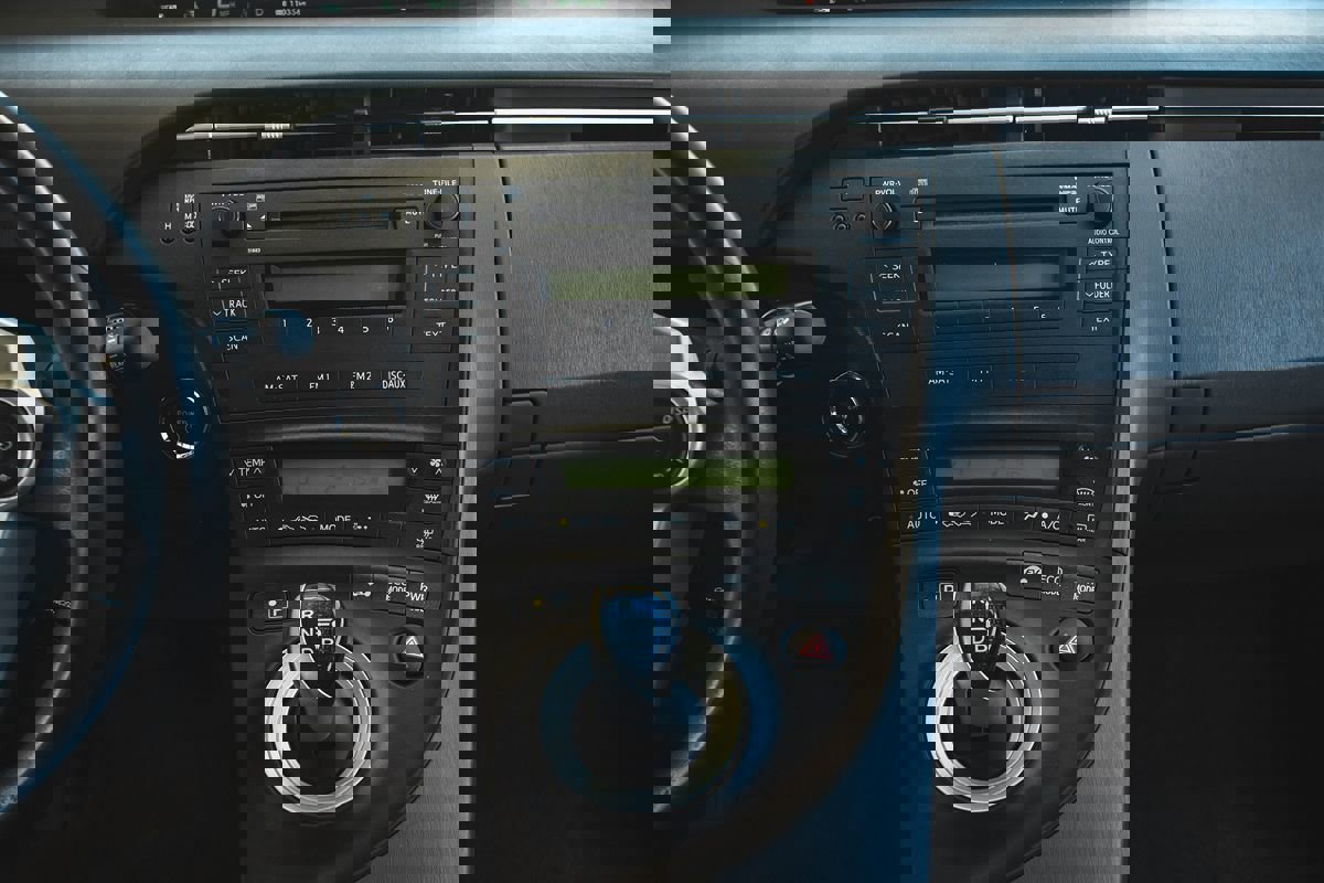 Used 2011 Toyota Prius Five image 15